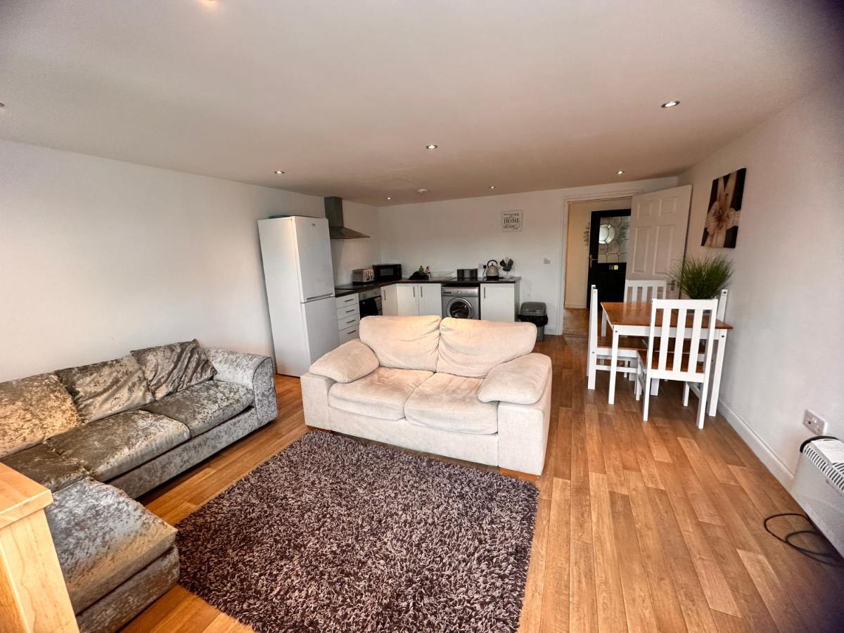 Joe Kelly Buildings B Apartment Withernsea Bagian luar foto